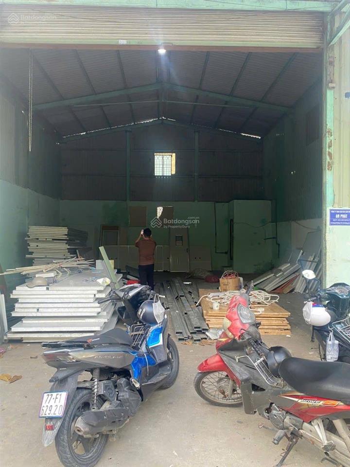 Cho thuê kho xưởng 10x15m, giá rẻ an phú đông quận 12