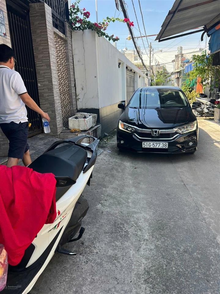 Nhà 7(11)*18 2 lầu nguyễn văn quá