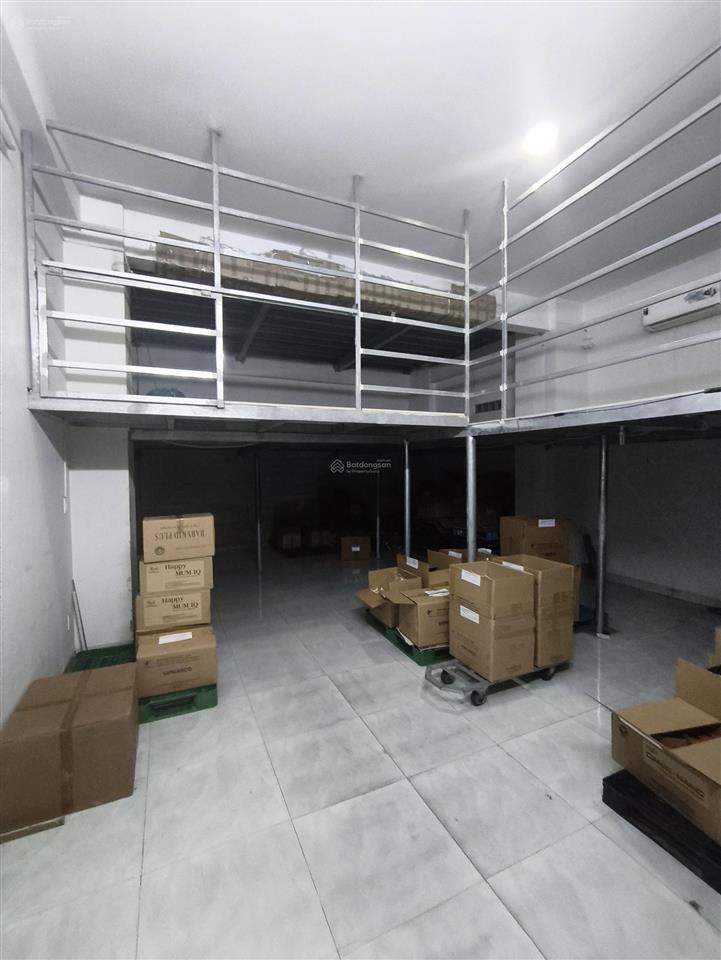 Nhà 6,5x30 trống suốt d9uo8ng2 xe tải trường chinh