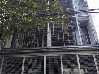 Nhà văn phòng 8x20m, 3 lầu trống suốt có thang máy