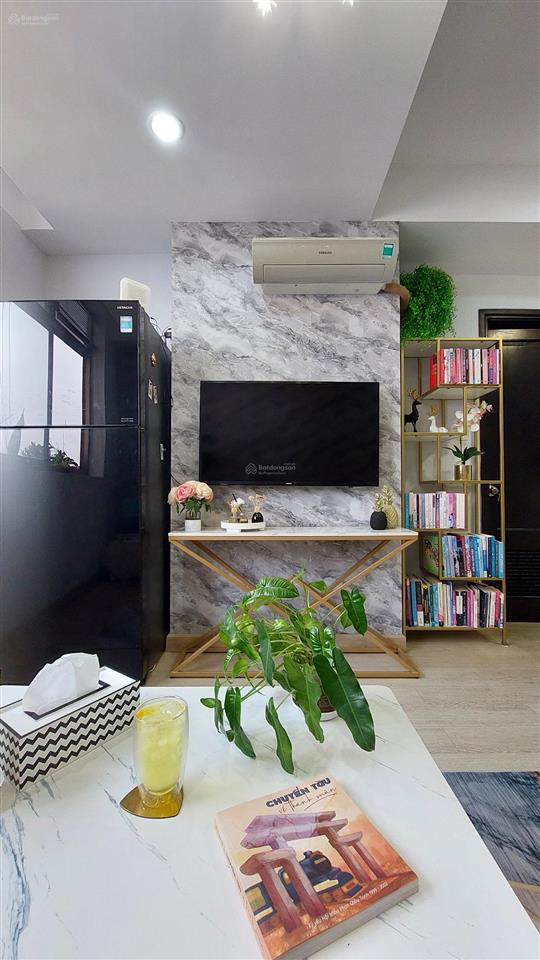 Bán căn hộ screc tower  90m2/3pn giá 5.85 tỷ  sổ hồng  0908 879 *** tuấn