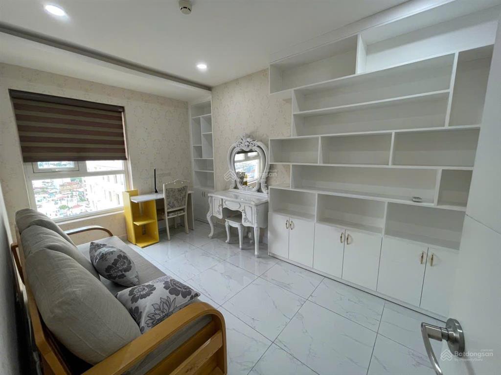Cho thuê căn hộ terra royal 2pn 2wc full nội thất, 22tr [cam, kết, tin, thật] tel 0942 811 *** tony