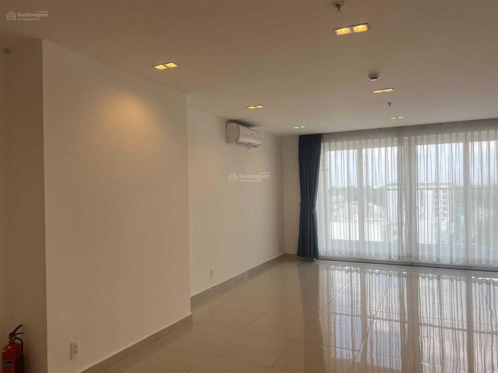 * thuê officetel sky center 70m2 nội thất cơ bản y hình 15tr, nhận nhà ngay tel 0942 811 *** tony
