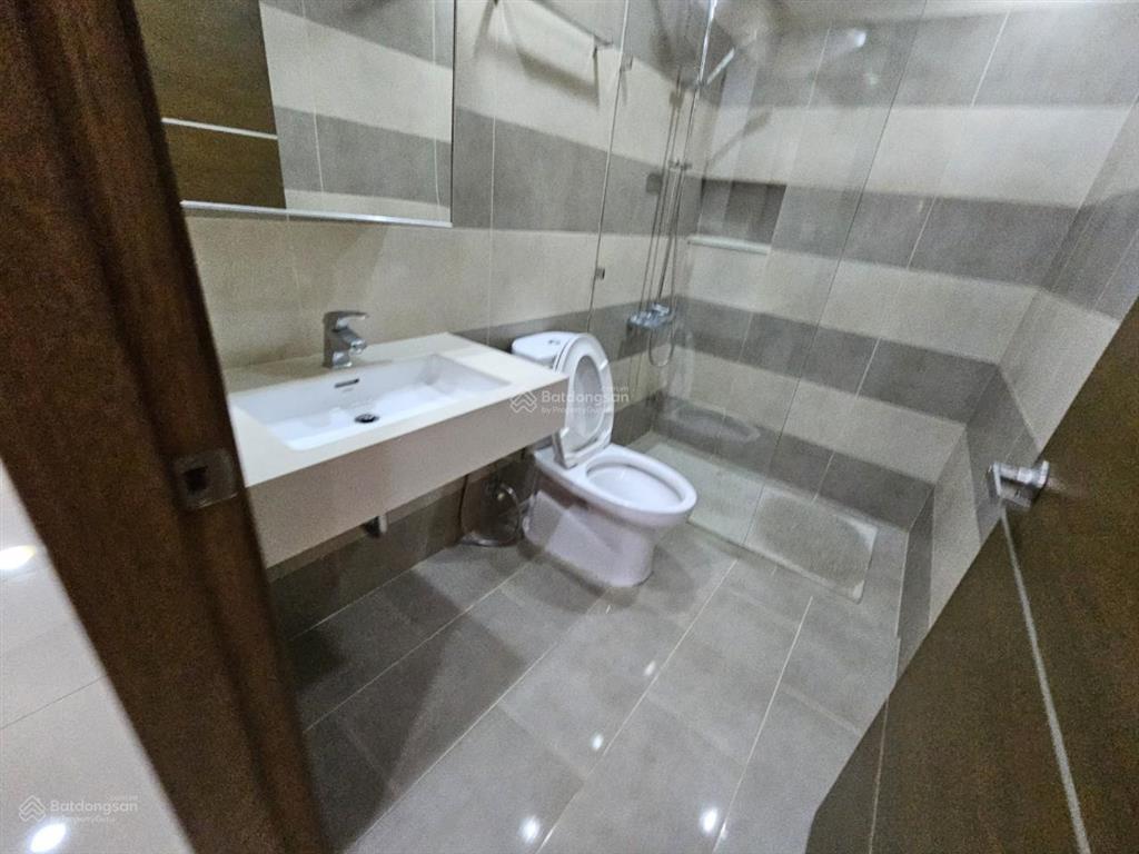 Cho thuê căn hộ saigon airport plaza  2pn giá 17 tr full nội thất đẹp  0908 879 *** tuấn
