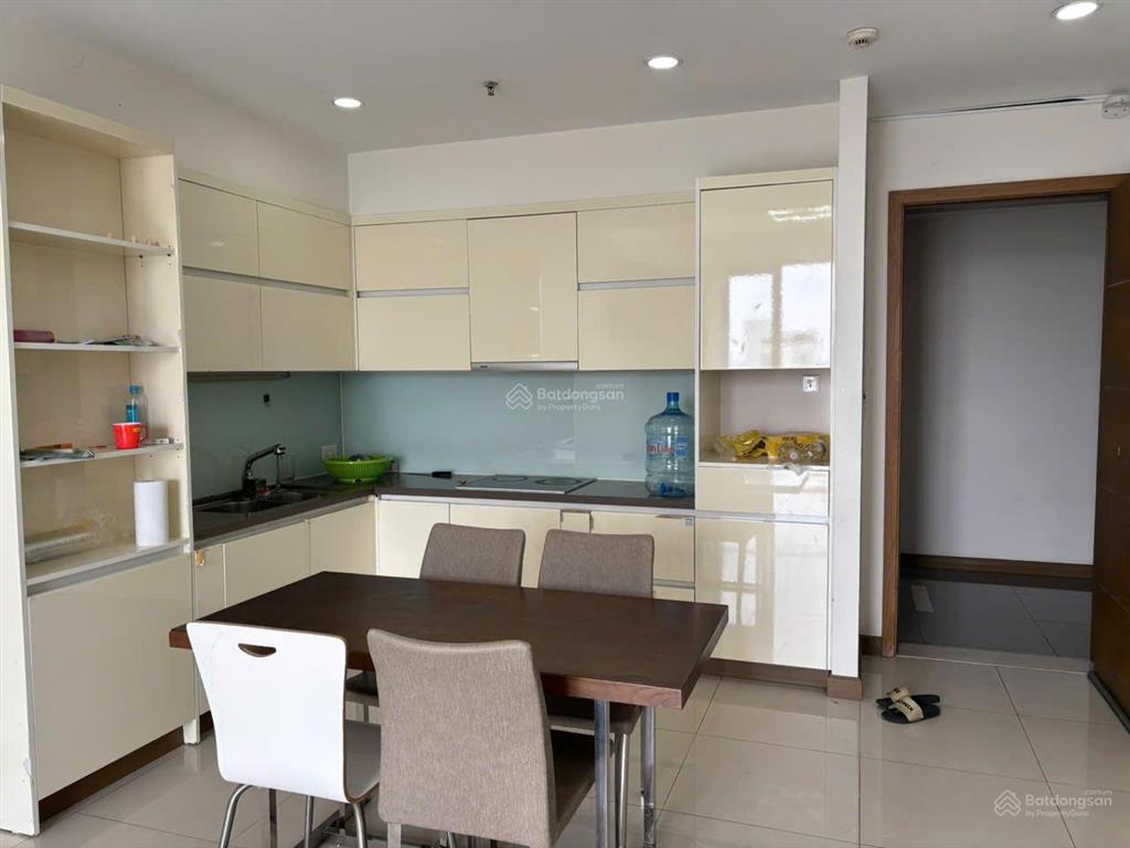 Bán căn hộ sài gòn airport plaza  93m2/2pn giá chỉ 6,5 tỷ  sổ hồng  0908 879 *** tuấn