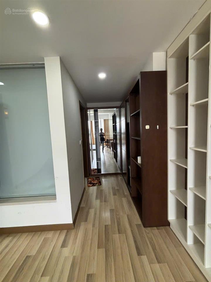 Bán căn hộ sài gòn airport plaza  93m2/2pn giá chỉ 6,5 tỷ  sổ hồng  0908 879 *** tuấn