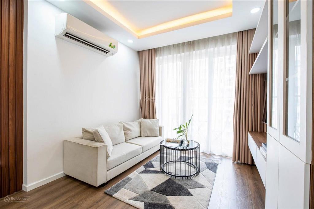 Bán căn hộ sky center phổ quang, 2 phòng ngủ, 2wc chỉ 5,8 tỷ  hđmb [nhà sẵn giao ngay] giữ khóa