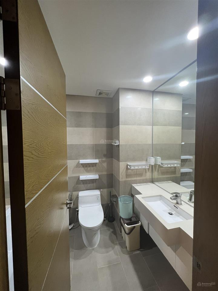 Cho thuê căn hộ saigon airport plaza  2pn giá 17 triệu/tháng  0908 879 *** tuấn