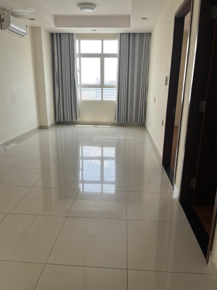 Cho thuê căn hộ cộng hòa plaza  99m2/3pn giá 14 triệu/tháng  0908 879 *** tuấn
