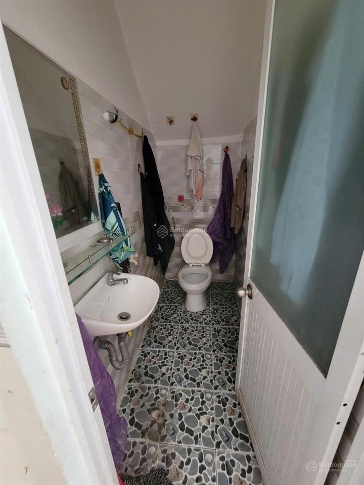 Bán đất tặng nhà 91.5m2  4,5tỷ bề ngang khủng 6,5m, hẻm ô tô thông, tặng gpxd 4 tầng