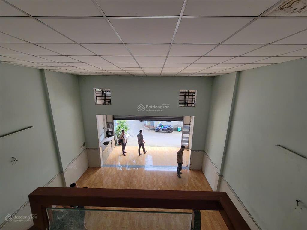 Bán đất tặng nhà 91.5m2  4,5tỷ bề ngang khủng 6,5m, hẻm ô tô thông, tặng gpxd 4 tầng