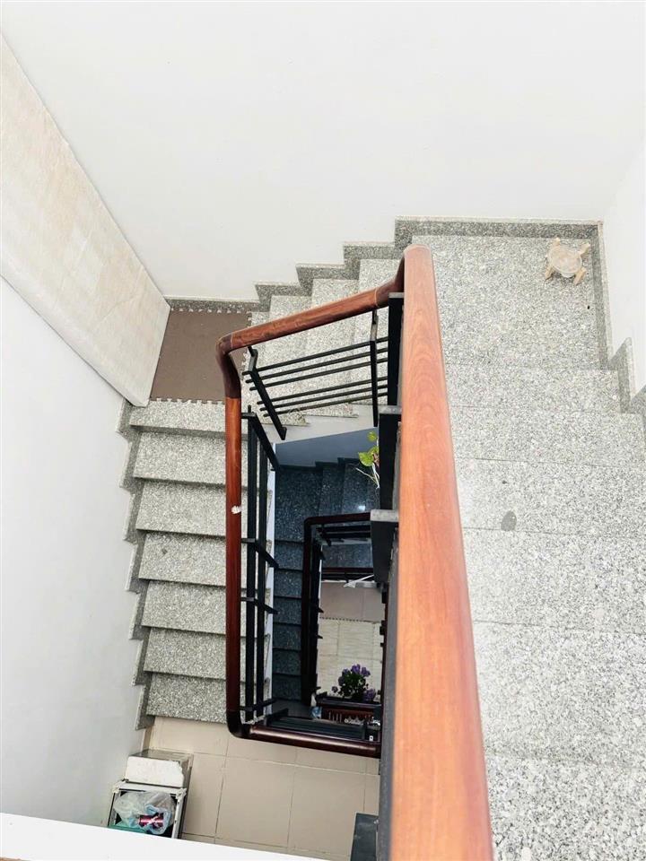 Bán nhà 80m2, 11,19 tỷ ngang 5mx16, nở hậu 5,8, 5 lầu btct, phù hợp để ở hoặc làm chdv