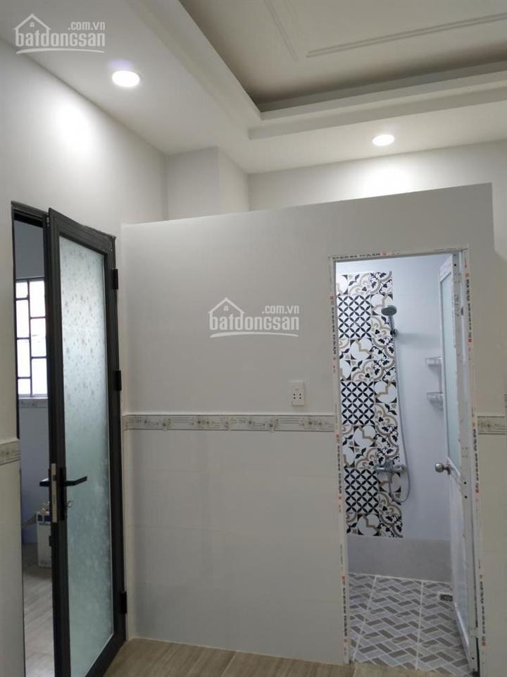 Cho thuê phòng trọ đẹp dt 14m2. có máy lạnh