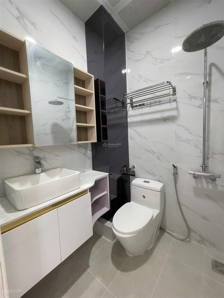 Cho thuê cc mini 18m2 ở khu đô thị cát lái, giá cực chất 3,8 triệu vnd