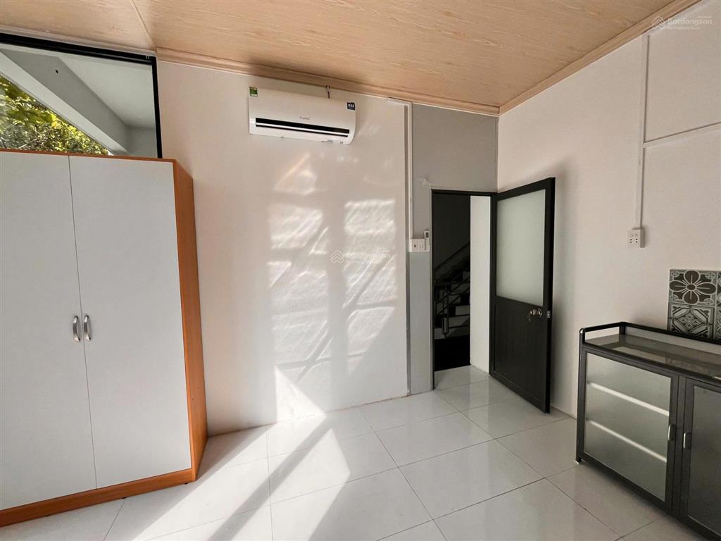 Cho thuê phòng trọ ở khu dân cư cát lái invesco, studio cửa sổ lớn giá chỉ 3,7 triệu, 16m2