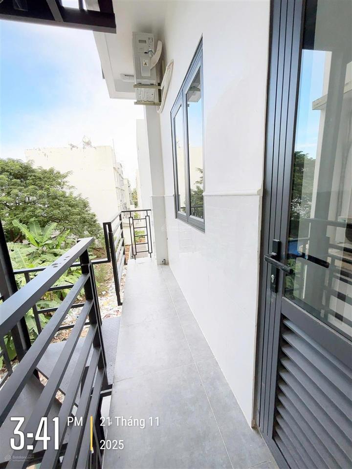 Cho thuê phòng trọ 18m2, 3,9 triệu tại khu đô thị cát lái, đồng văn cống, q2, hcm