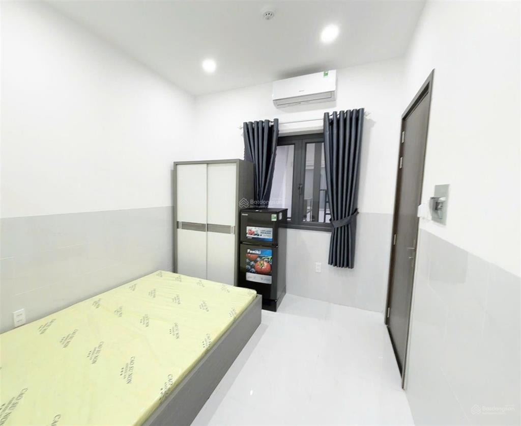 Cho thuê phòng trọ 18m2, 3,9 triệu tại khu đô thị cát lái, đồng văn cống, q2, hcm