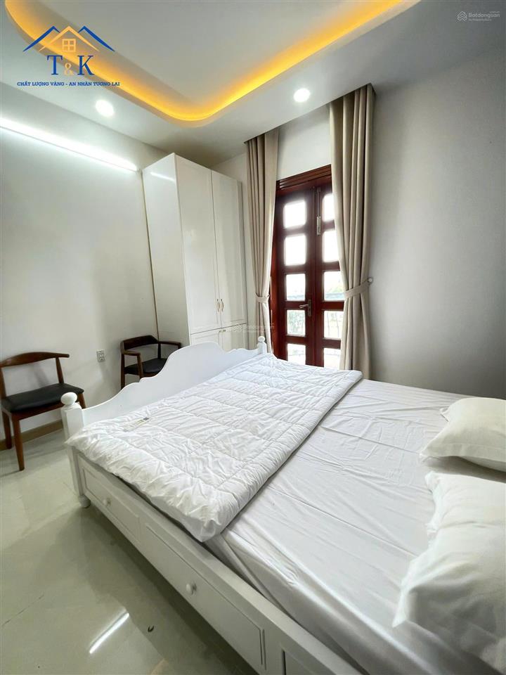 Cho thuê nhà trọ tại khu đô thị cát lái, giá tốt 4,2 triệu, 18m2, 1pn, 1wc