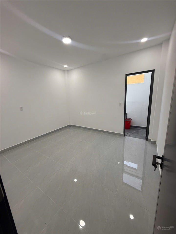 Bán nhà  4x11m  1,39 tỷ  ngay chợ dương thị mười  quận 12