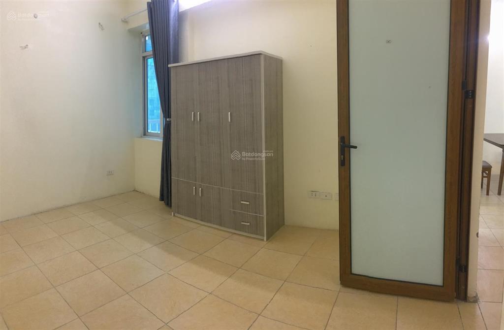 Cho thuê cc 3 ngủ, full đồ, 135m2 ở định công, hoàng mai, 13,9 triệu/tháng , view đẹp