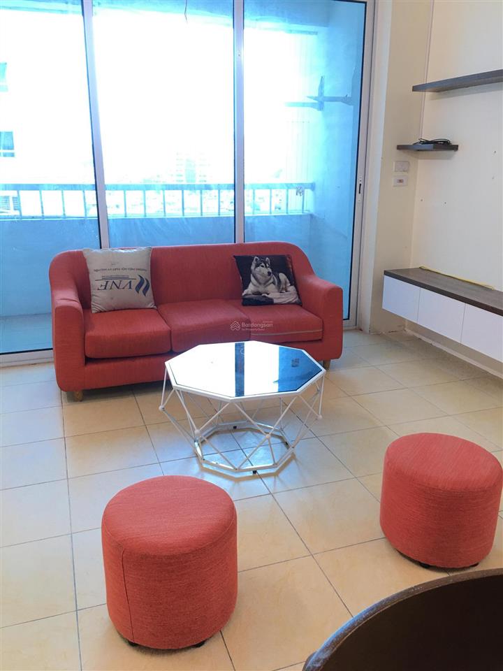 Cho thuê cc 3 ngủ, full đồ, 135m2 ở định công, hoàng mai, 13,9 triệu/tháng , view đẹp