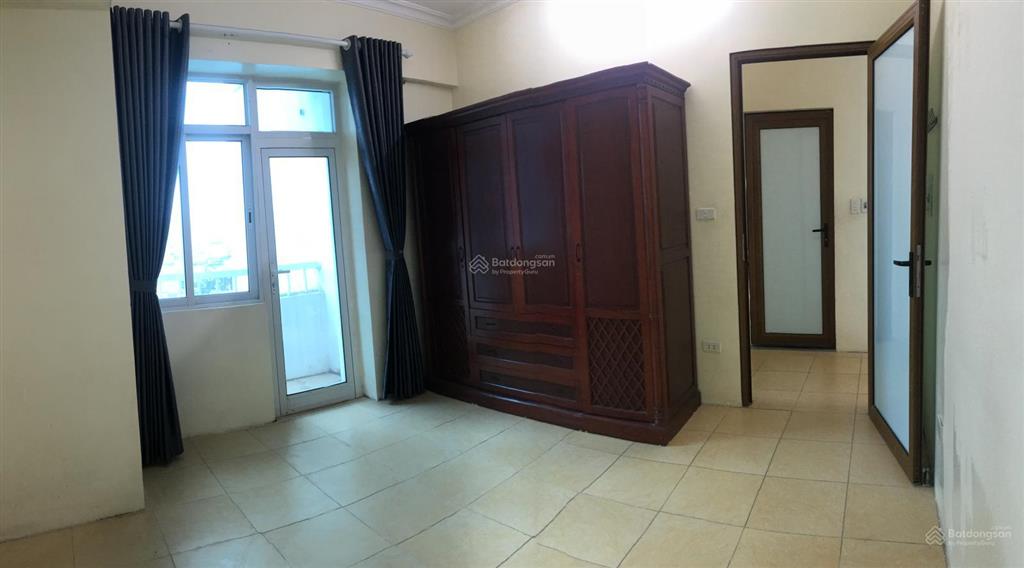Cho thuê cc 3 ngủ, full đồ, 135m2 ở định công, hoàng mai, 13,9 triệu/tháng , view đẹp