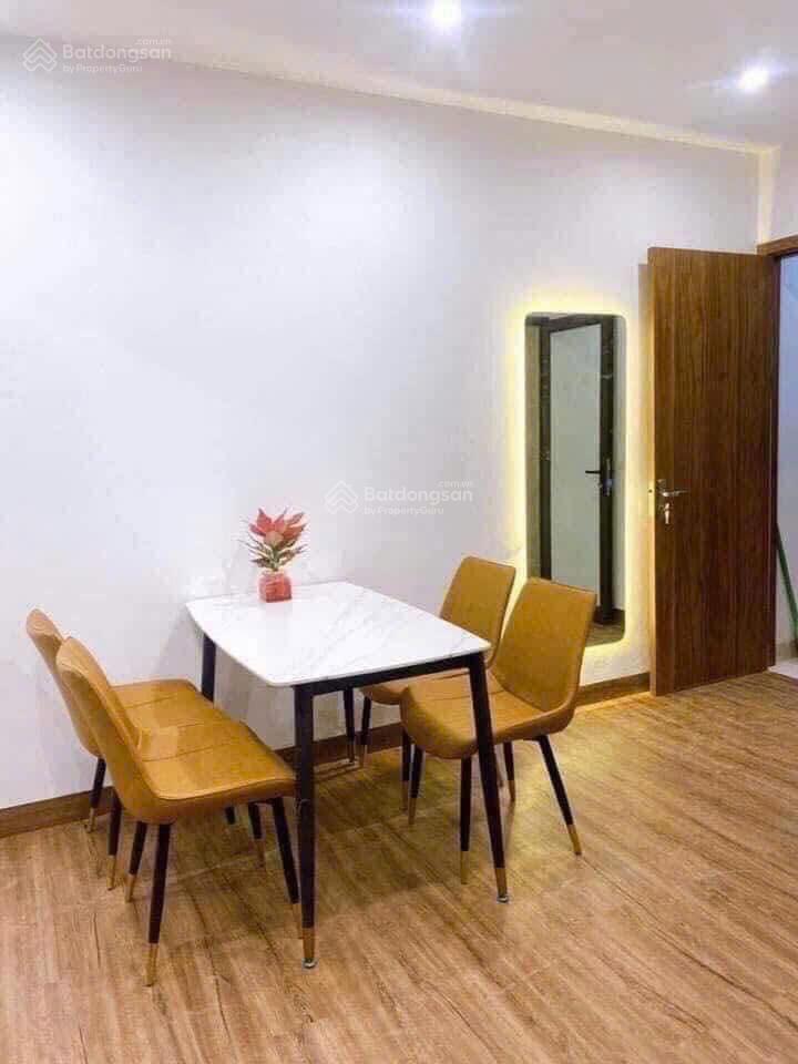 Chính chủ cần cho thuê căn hộ 3 ngủ, 135 m2, căn góc tại 96 định công