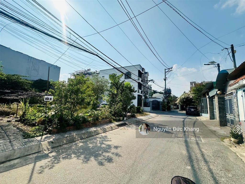 Bán lô đất đẹp cách ga metro bình thái và xa lộ hà nội 300m khu dân cư dân trí đường nhựa có lề 7m