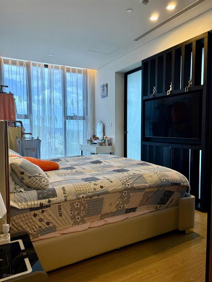 Chính chủ bán gấp căn hoa hậu sam towers, tầm view panorama 84 m2, 2pn, full nội thất cao cấp