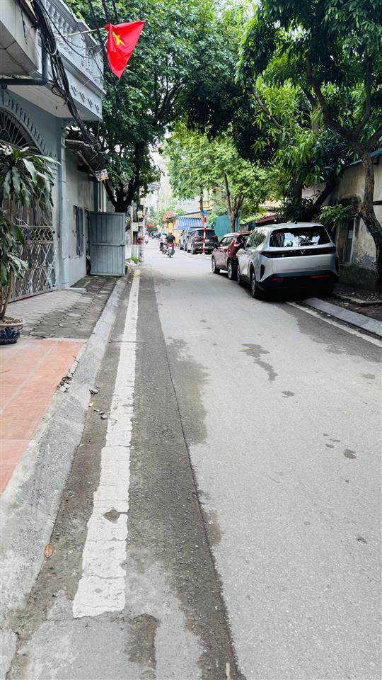 Bán đất 155m2lĩnh namnam dưhoàng mai