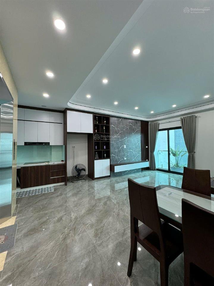 Mặt phố sài đồng, long biên  hà nội. kinh doanh vô địch
