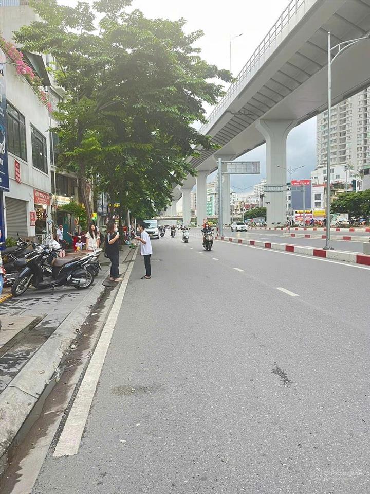 Cho thuê nhà mặt đường phố đại la, phường tương mai, hà nội