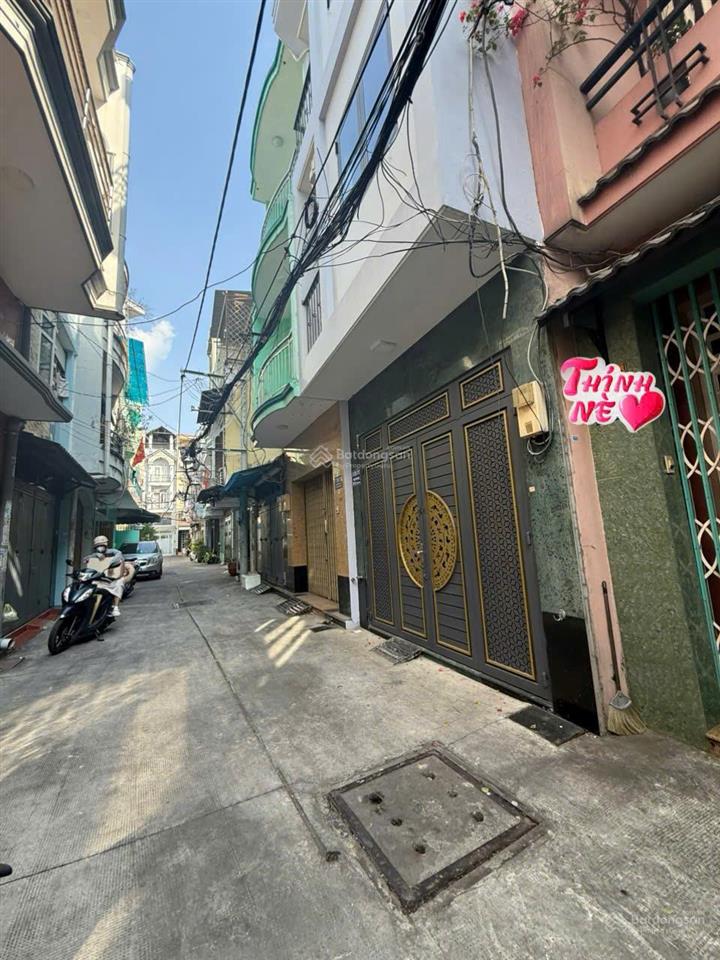 Bán nhà hxh nguyễn bặc gần chợ phạm văn hai tân bình 4pn giá 9,9 tỷ.