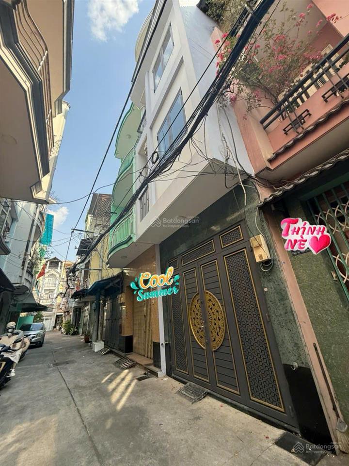 Bán nhà hxh nguyễn bặc gần chợ phạm văn hai tân bình 4pn giá 9,9 tỷ.