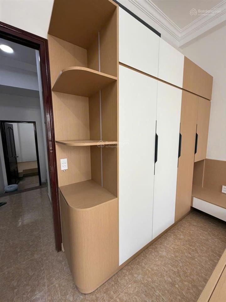 Bán nhà hxh nguyễn bặc gần chợ phạm văn hai tân bình 4pn giá 9,9 tỷ.