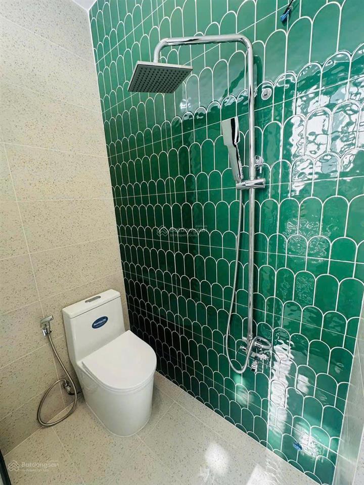 Bán nhà 4 tầng hxh út tịch phường 4 tân bình, gần sân bay cạnh mặt tiền, nhỉnh 4 tỷ