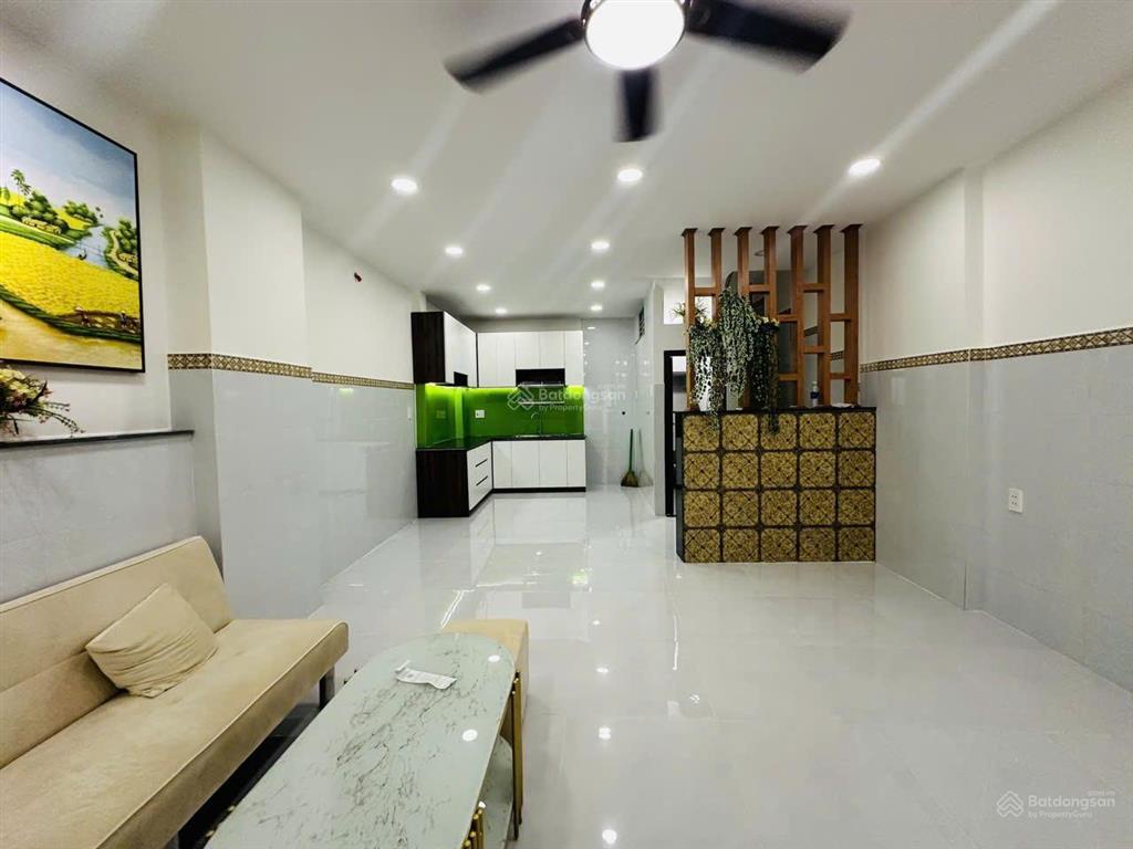 Bán nhà nhất chi mai tân bình gần 40m2, khu cộng hòa nhà ga t3 nhỉnh 4 tỷ.