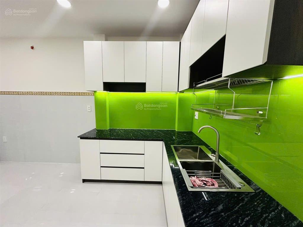 Bán nhà nhất chi mai tân bình gần 40m2, khu cộng hòa nhà ga t3 nhỉnh 4 tỷ.