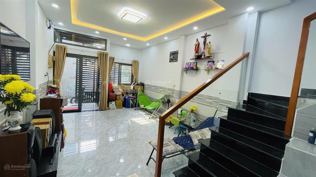 Ngộp bank giảm giá gần 1 tỷ bán nhà tân bình dt (4 x 13m)  3 pn chỉ hơn 4 tỷ