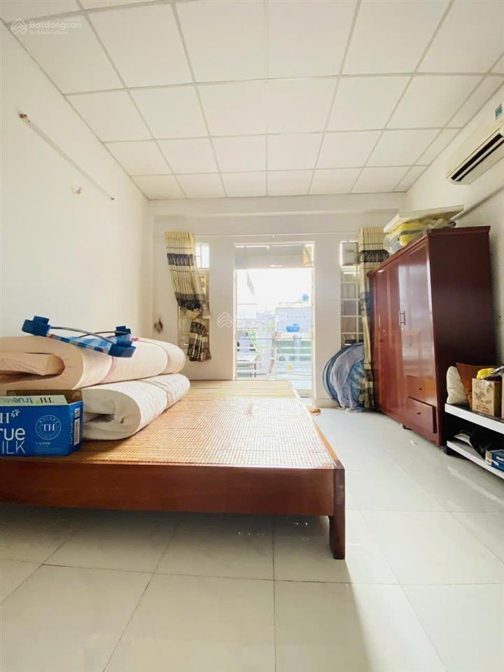 Bán nhà 1 xẹt gần mặt tiền vườn lài tân phú gần 40m2 sổ a4 nhỉnh 4 tỷ