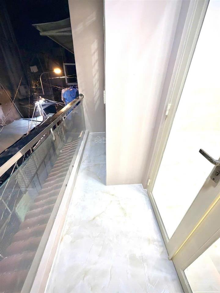 Bán nhà đường văn cao gần chợ nguyễn sơn tân phú 45m2 nhỉnh 5 tỷ