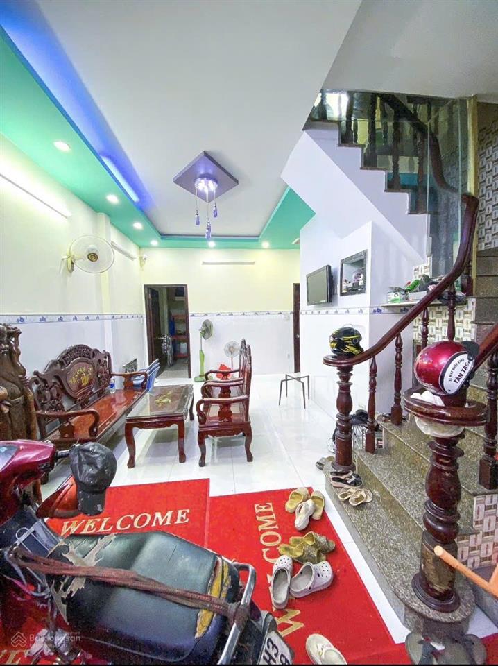 Bán nhà đồng đen tân bình hxh 3 phòng ngủ 60m2 nhỉnh 6 tỷ.