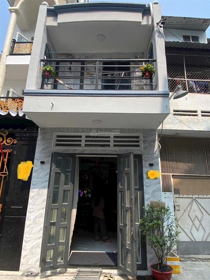 Bán gấp nhà tân phú 2pn, 2wc, hẻm xe hơi tại thoại ngọc hầu, giá 3,79 tỷ