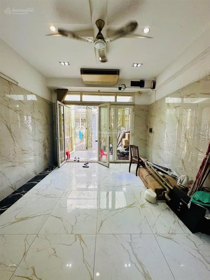 Chính chủ bán nhà hẻm 911 lạc long quân tân bình 71 m2 13 tỷ thương lượng tốt cho khách thiện chí !