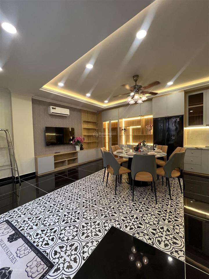 Bán nhà mới full nội thất 73 m2 gần công viên lê thị riêng tân bình chỉ 6.7 tỷ tl!