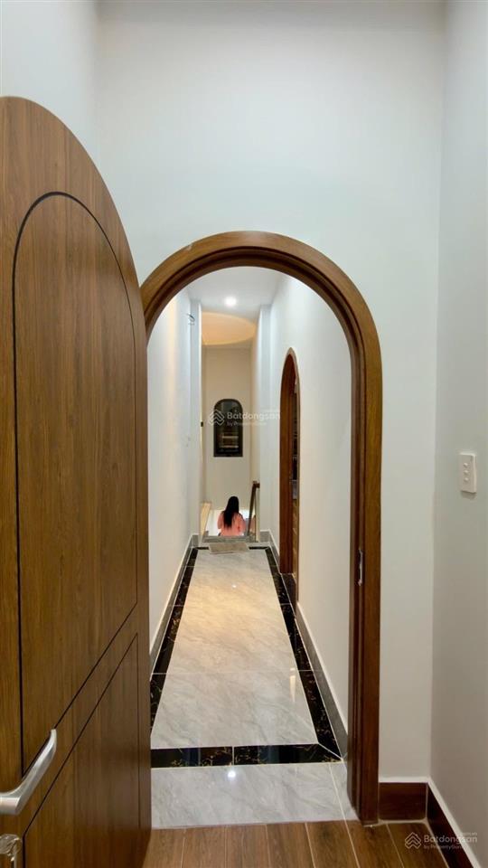 Bán nhà riêng tại hẻm 373, lý thường kiệt, 50m2, 7,8 tỷ, nhiều tiện ích, chính chủ đẹp