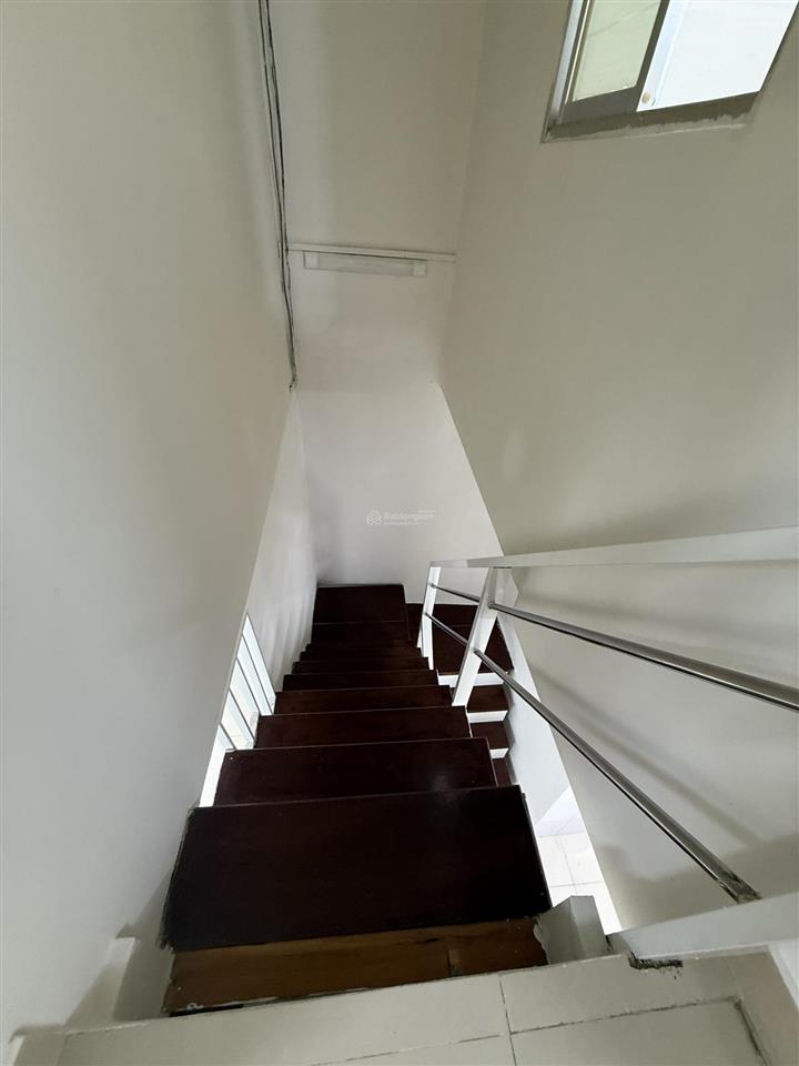 Chính chủ bán nhà âu cơ 36m2 (4 x 9) m2, 3 pn nhỉnh 3 tỷ!