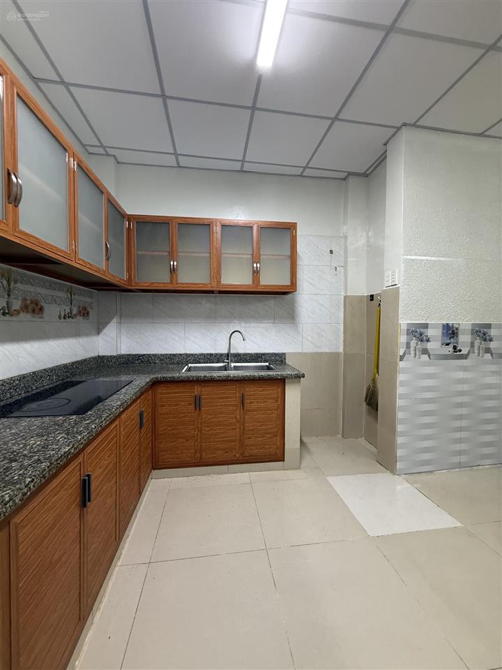 Chính chủ bán nhà âu cơ 36m2 (4 x 9) m2, 3 pn nhỉnh 3 tỷ!