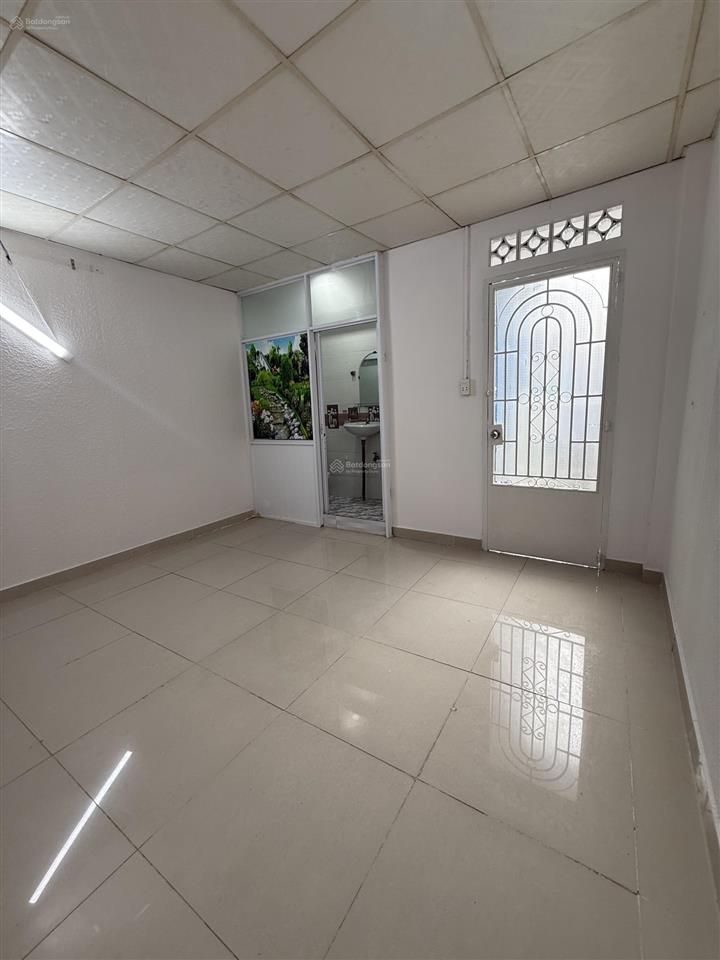 Chính chủ bán nhà âu cơ 36m2 (4 x 9) m2, 3 pn nhỉnh 3 tỷ!