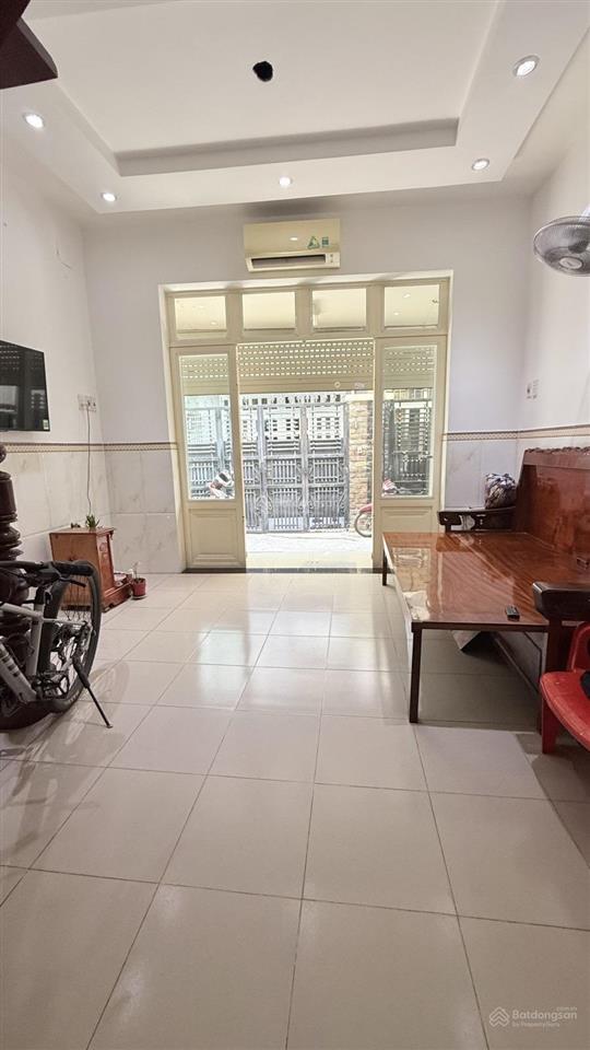 Ngộp bank bán nhà gò dầu tân phú 35 m² nhỉnh 4 tỷ!